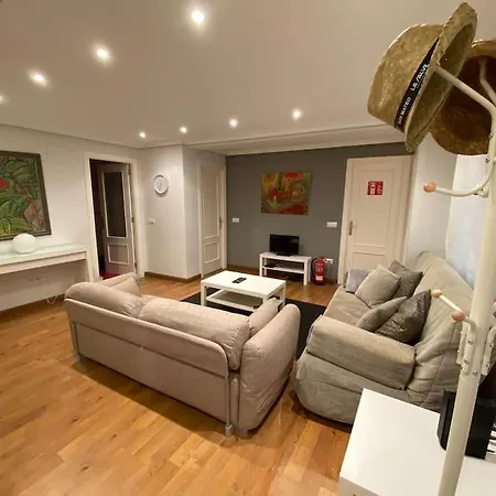 Apartamento En El Centro De Oviedo Buitenkant foto