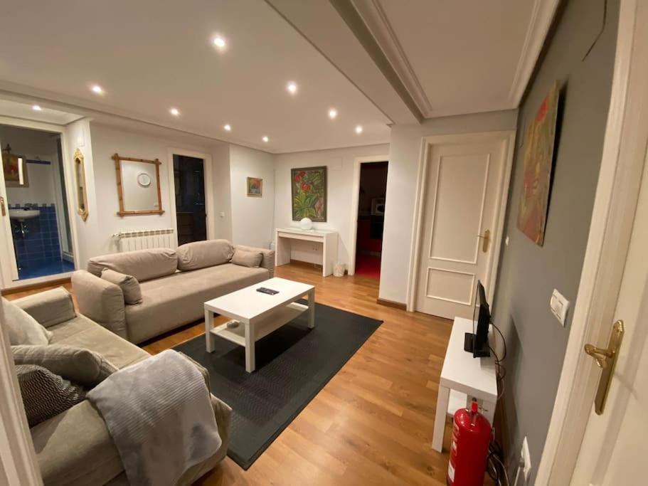 Apartment En El Centro De Oviedo